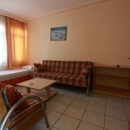Damlatas Elegant Апарт-отель 3*