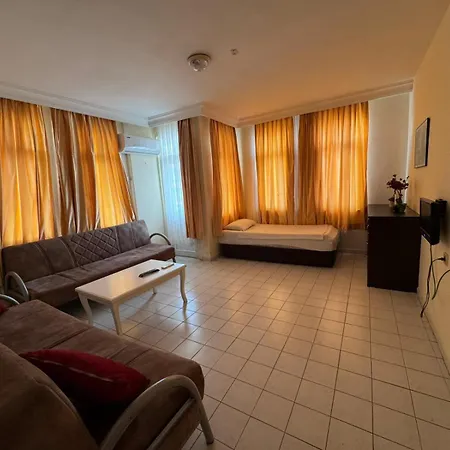 达母拉塔斯优雅公寓酒店 阿拉尼亚