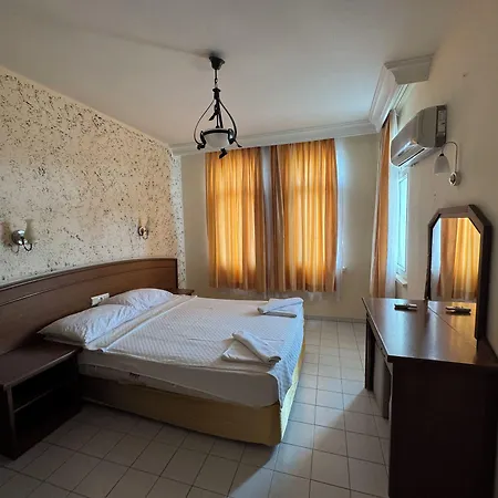 Damlatas Elegant Апарт-отель 3*