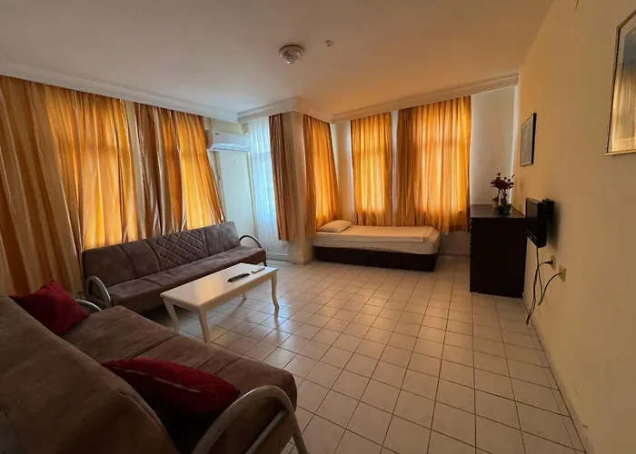 达母拉塔斯优雅公寓酒店 阿拉尼亚