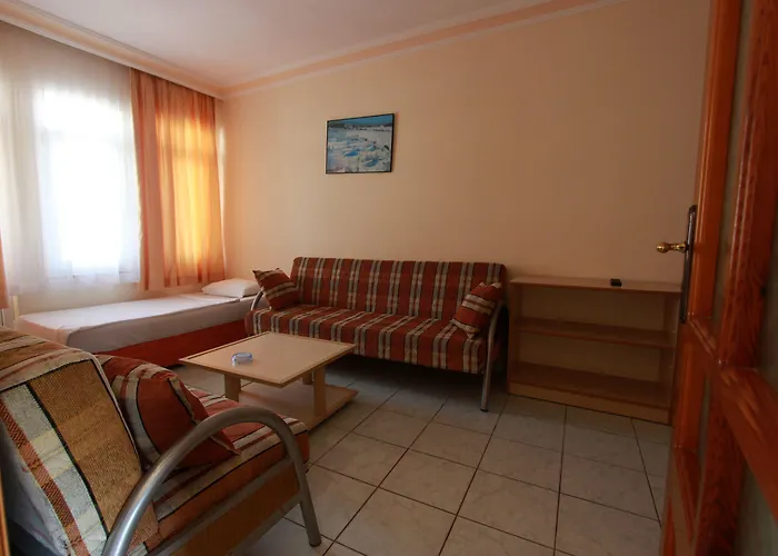 Damlatas Elegant Apartmanhotel 3*