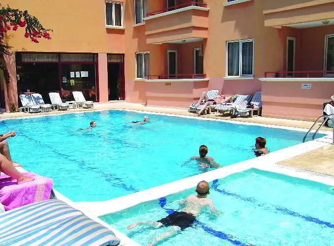 Apartmanhotel Damlatas Elegant 3*